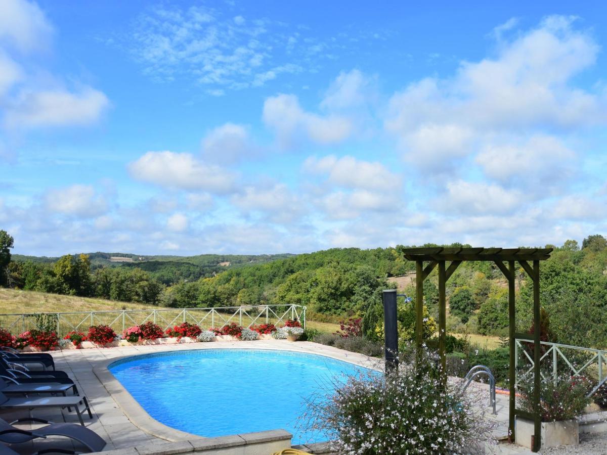 Charming Holiday Home With Pool Lavercantière Buitenkant foto